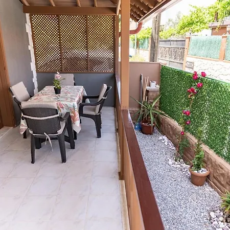 Peaceful In Villa