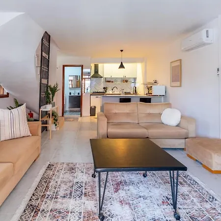 Villa Peaceful In Urla