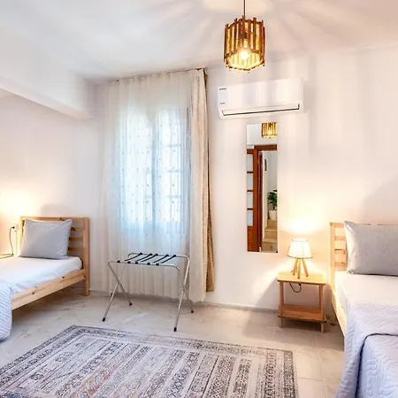 Villa Peaceful In *